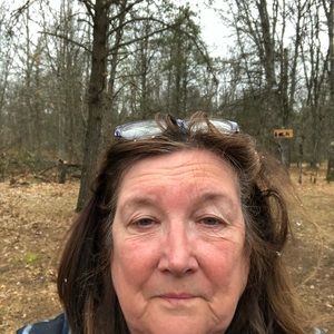 Meet your Posher, Sharon